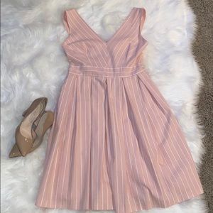 Glamouros back bow dress